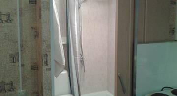 Фото номера Апартаменты с душем Апартаменты Apartment Svetlana г. Котельники 24